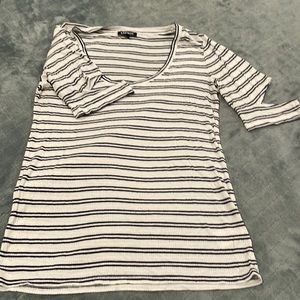 Express stripped tee